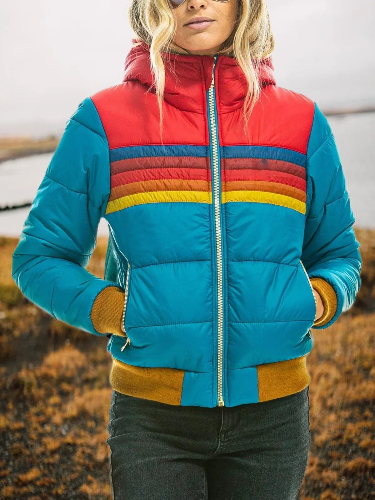 Dames stijlvolle waterdichte jas met regenboogkleuren